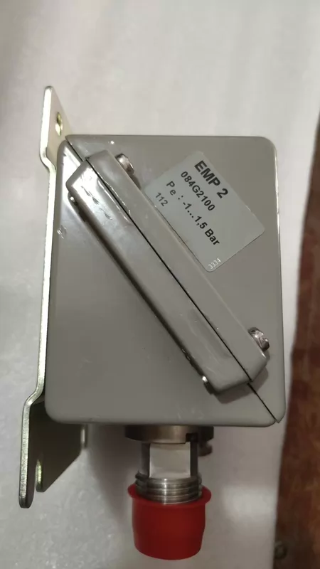 Danfoss EMP2 Pressure Transmitter Model 084G2100