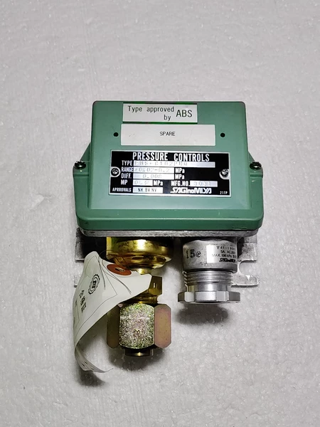 SAGINOMIYA Pressure Controller FNS-C102PU