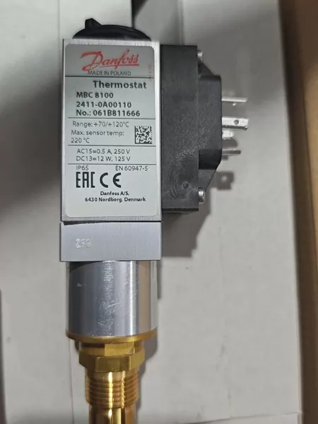 Danfoss Pressure Temperature Switch 061B811666 70°C-120°C