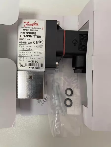 Danfoss Pressure Sensor 060N1024