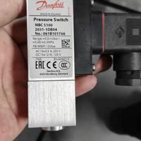 Danfoss 061B101766 MBC5100 2031-1DB04 +0.5/+3bar