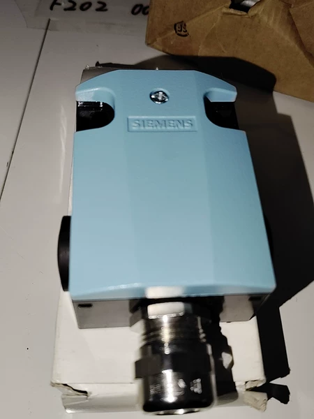Siemens Switch 3SE5122-0CB01
