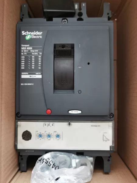 Schneider Electric NSX400N 3P400A 30 MIC2. Marine Spare Part