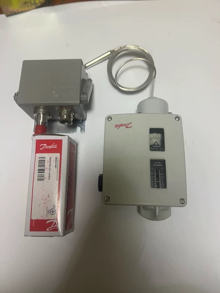 Danfoss Temperature Switch RT3 Pressure Sensor EMP2 MBS3300