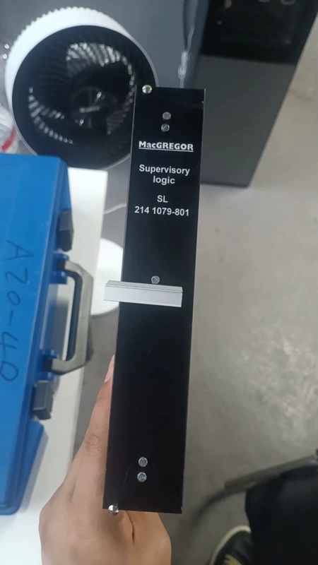 MACGREGOR Model SL-214-1079-8 Marine Spare Part