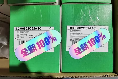 Schneider Electric 23 Servo Motor BCH0602O32A1C