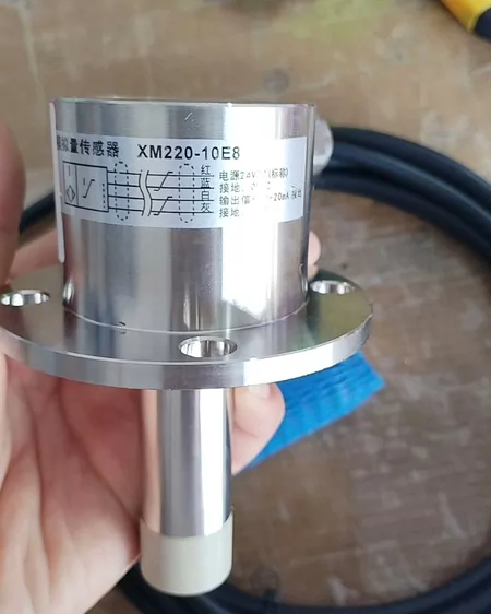 XM220-10E8 Sensor 4-20mA