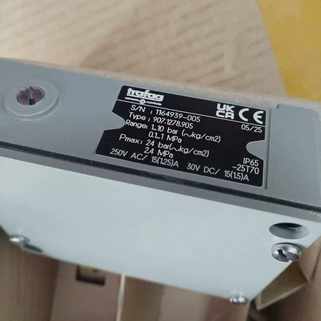 Trafag Switch 907.1278.905