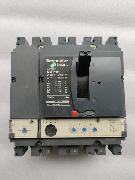 Schneider Electric NSX250N 3P250A MIC2 Marine Spare Part