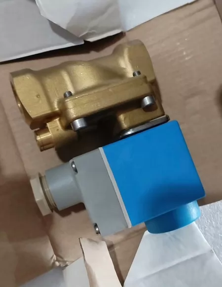 Danfoss Solenoid Valve EVR6 Valve Model 01
