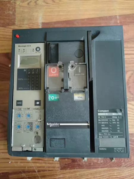 Schneider Electric NF800N 3P800A 5.0 Marine Spare Part