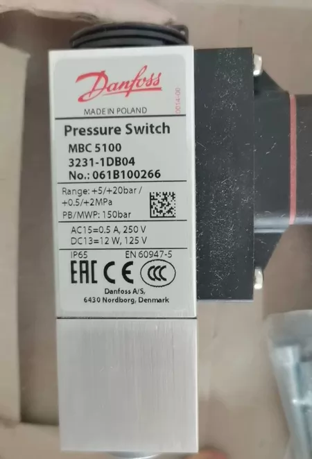 Danfoss Pressure Switch MBC5100 061B100266