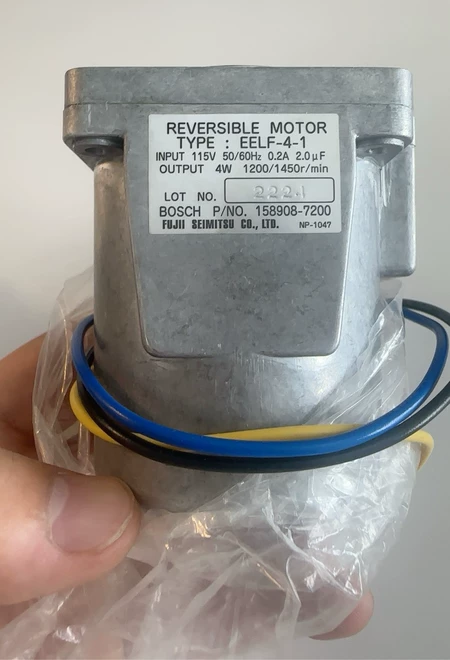 MOTOR:+GOVERNOR:+AC110V Motor