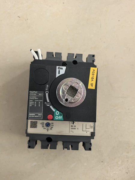 Schneider Electric CVS100N MA25 2 Marine Spare Part