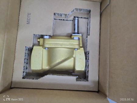 Danfoss Solenoid Valve EV220B 032U7140