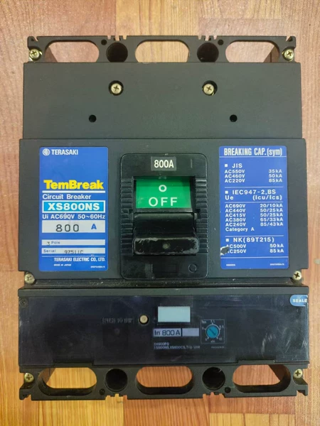 XS800NS 3P800A Marine Spare Part