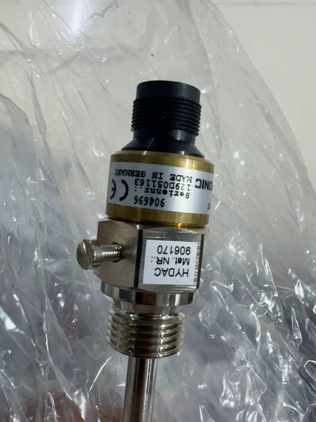 HYDAC Temperature Sensor Model PTP 104-000