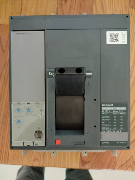 Schneider Electric NS630b N 3P630A Marine Spare Part