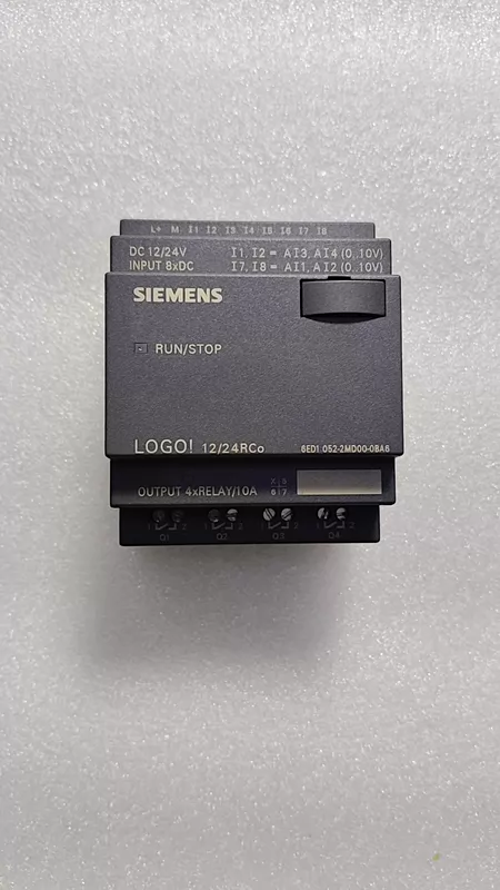 Siemens LOGO! 12/24RCo Module Model 6ED1 052