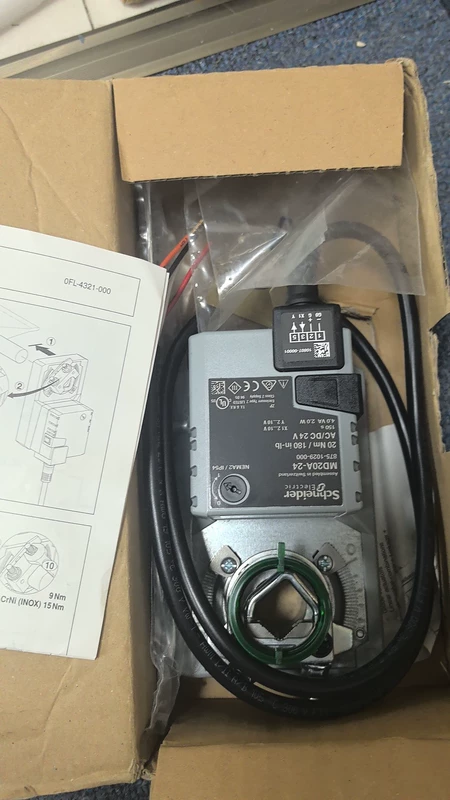 Schneider MD20A-24 875-102 Marine Spare Part