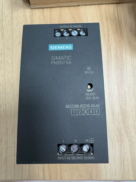 Siemens SIMATIC PM207 5A Power Supply Model 6ES728 Marine Spare Part