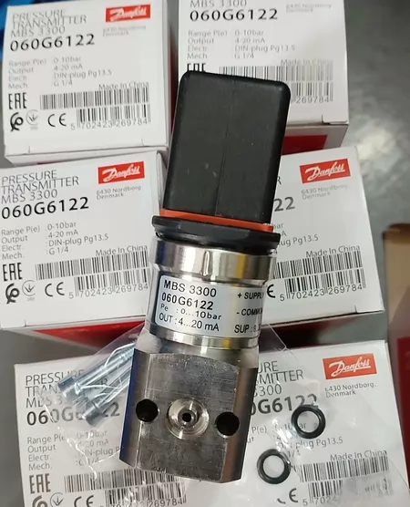 Danfoss Pressure Sensor 060G6122
