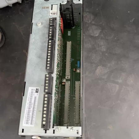 SEW Frequency Converter MDX61B0040-5A3-4-00