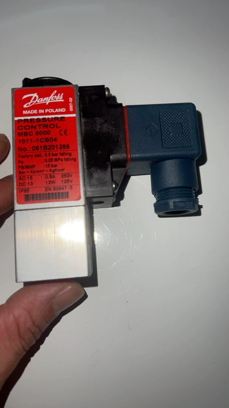 Danfoss Pressure Switch Danfoss MBC5000 061B212