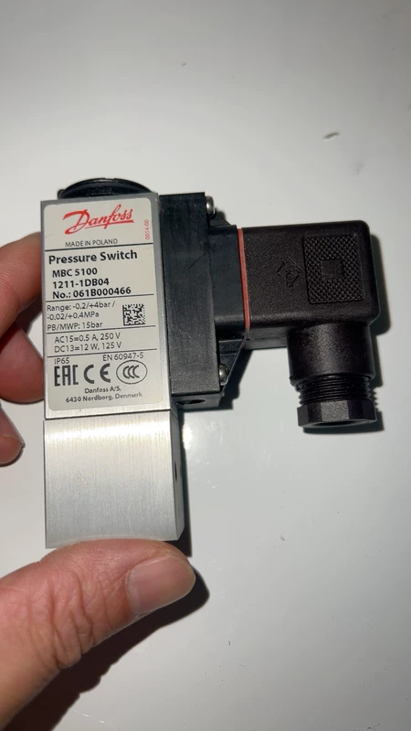 Danfoss Pressure Switch Danfoss MBC 5100 061B0