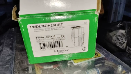 Schneider Electric TWDLMDA20DRT Module Model 18 SV:5.