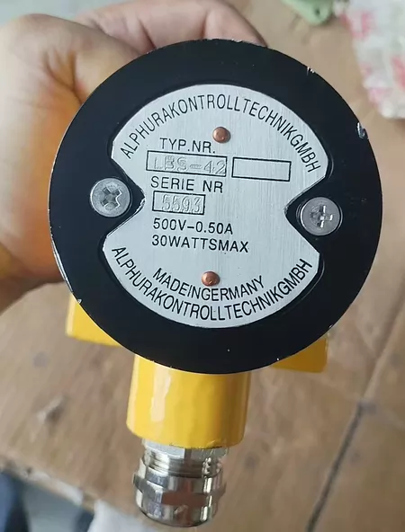 ALPHURAKONTROLLTECHNIK Level Switch LB