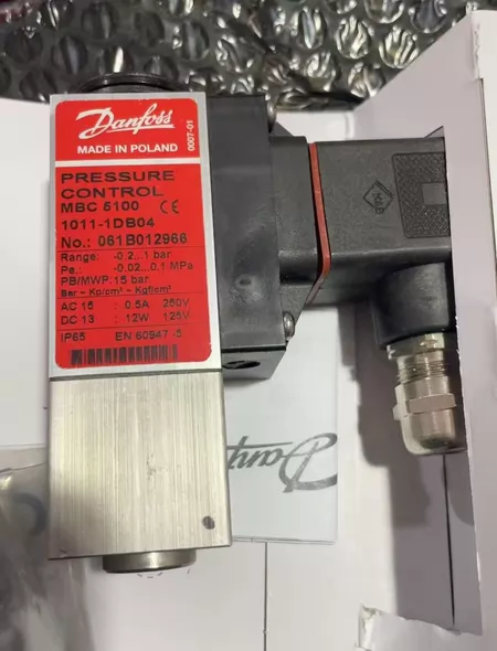 Danfoss MBC 5100 Pressure Switch 1011-1DB0