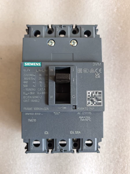 Siemens 3VM 3VM1032-3ED32-0AA0 Marine Spare Part