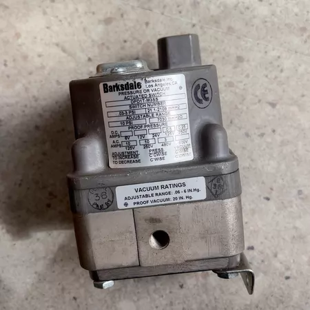 Barksdale Switch DPD1T-M3SS