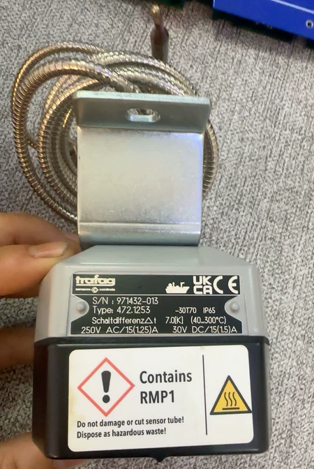 Trafag Temperature Sensor 472.1253+++++40-300