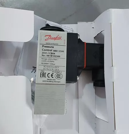 Danfoss Pressure Switch MBC5100 061B102366