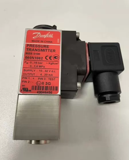 Danfoss Pressure Sensor 060N1062