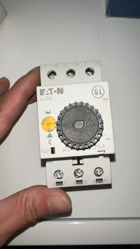 Eaton MCCB CIRCUIT BREAKER 25K Marine Spare Part