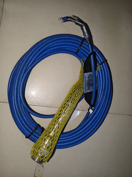 BESI Pressure Sensor Model 4-G72-S-S-D25-4-25