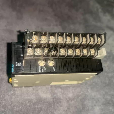 Omron CJ1W-PH41U Input Module