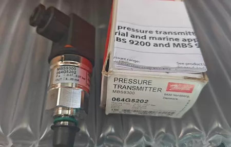 Danfoss Pressure Sensor MBS9300 064G5202 Range-0.