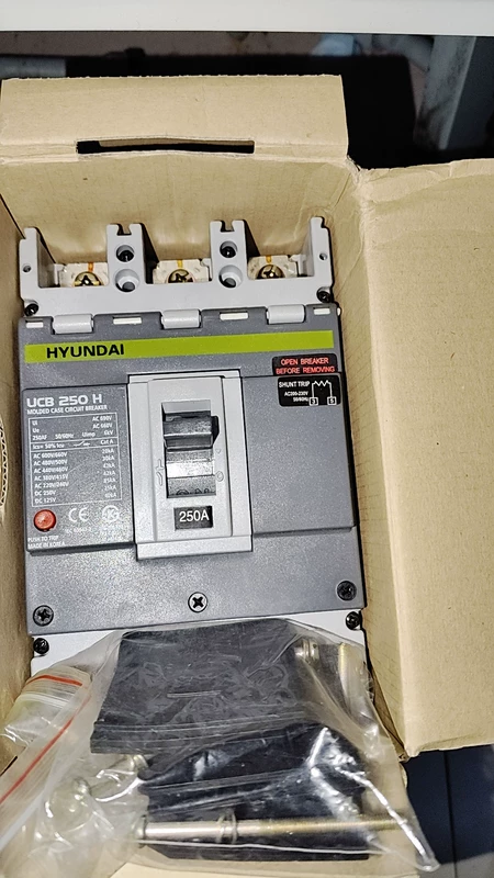 HYUNDAI UCB 250H Marine Spare Part