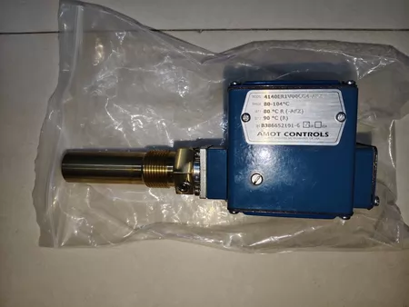 AMOT CONTROLS Controller Model 4140ER1V0