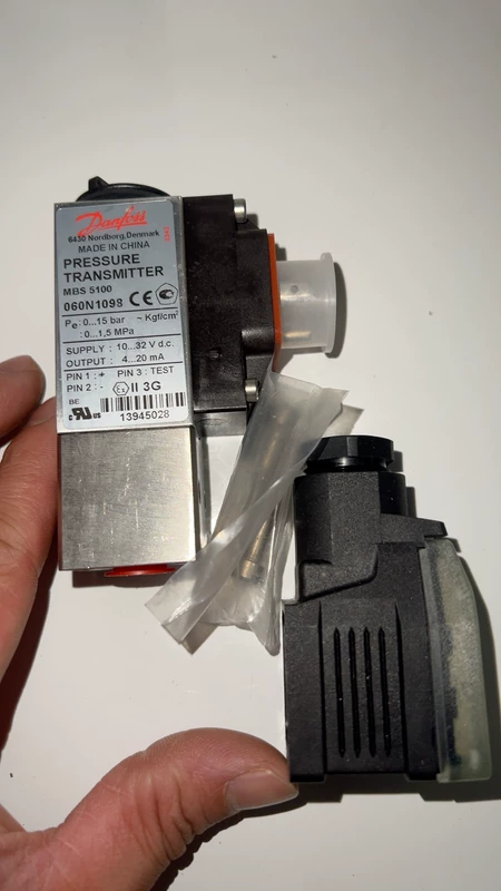Danfoss Pressure Sensor Danfoss MBS5100 060N1