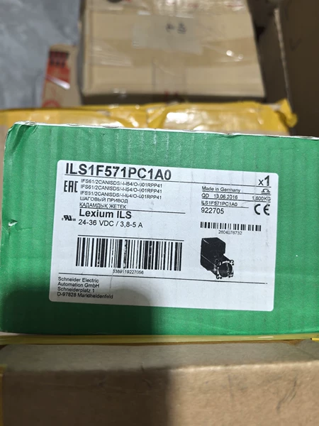 ILS1F571PC1A0 Schneider Electric Servo Motor