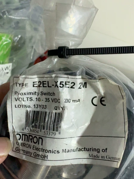 OMRON Omron Proximity Switch Model E2EL-X5E2 2M