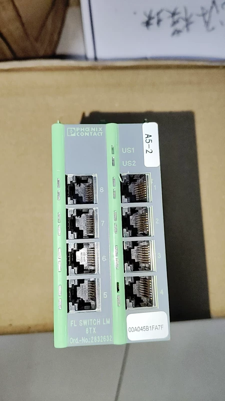 PHOENIX CONTACT FL SWITCH LM 8