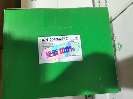 Schneider Electric Servo Motor BCH1304N32F1C