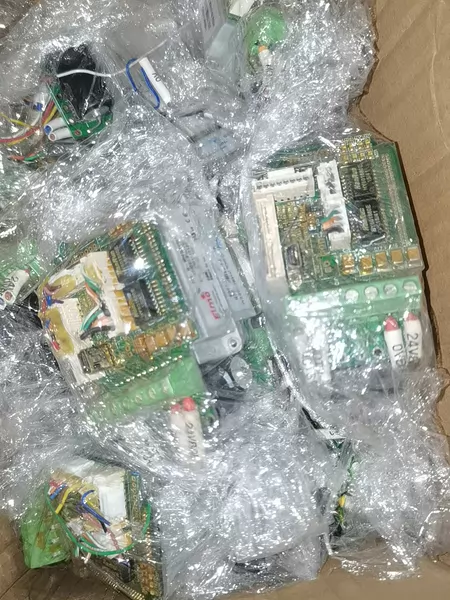 ELMO G-WHI5/100EE Drive !