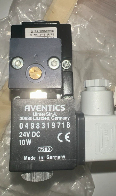 AVENTICS Aventics Pneumatic Valve Model 7290